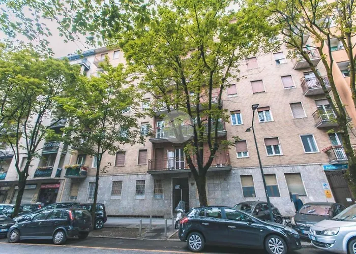 Milan Cozy Apartment Gambara - Sansiro